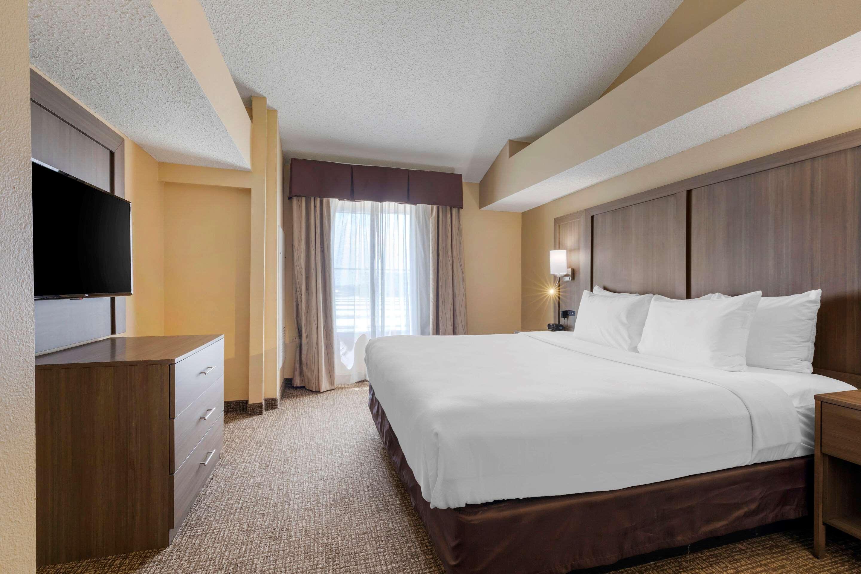 Comfort Suites Dfw Airport Irving Εξωτερικό φωτογραφία