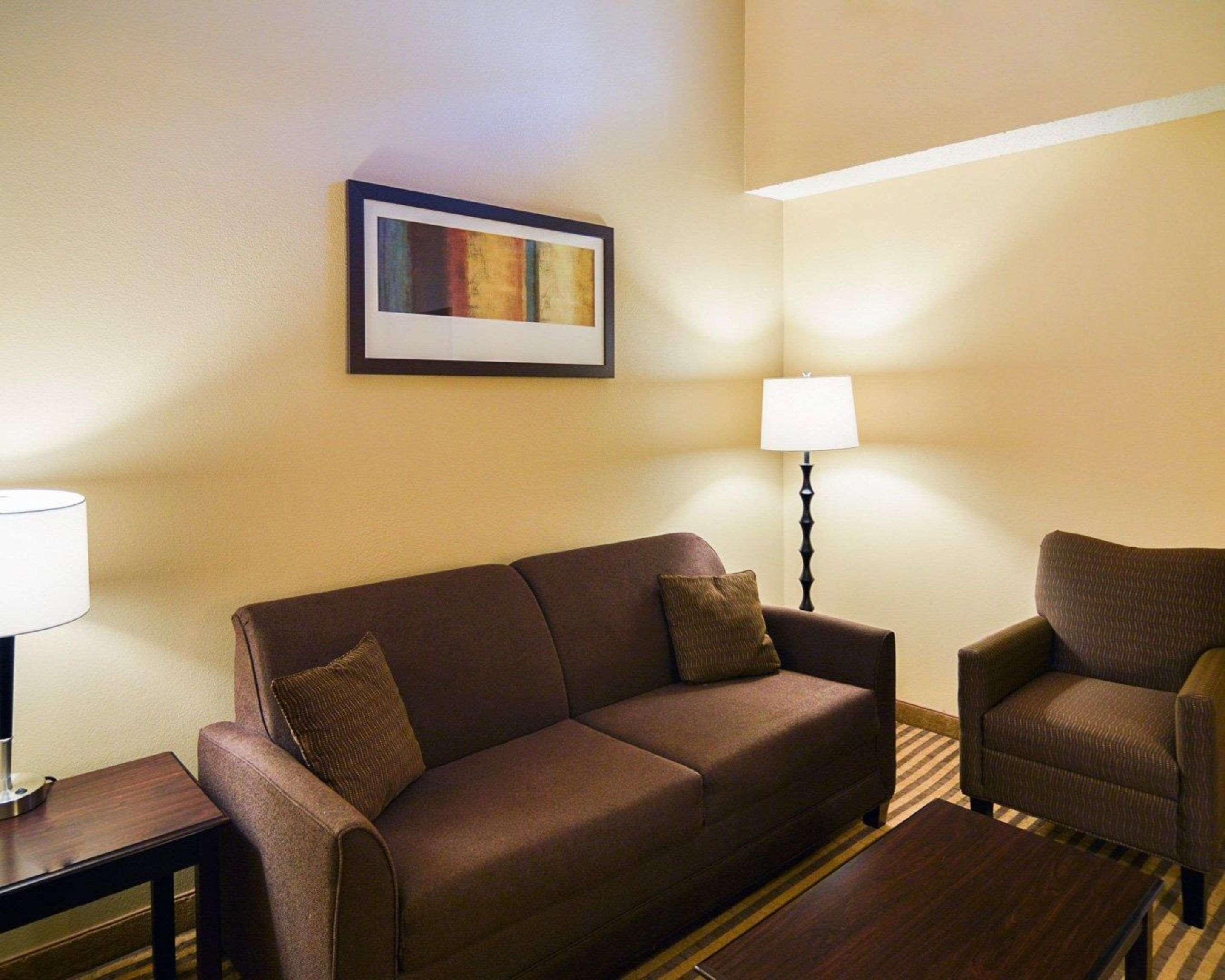 Comfort Suites Dfw Airport Irving Εξωτερικό φωτογραφία