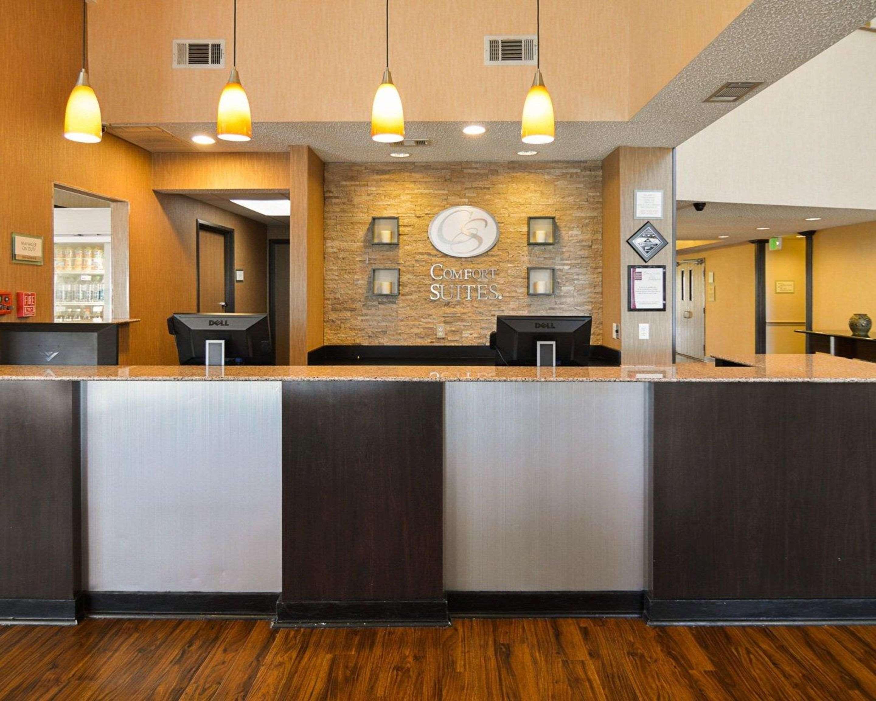 Comfort Suites Dfw Airport Irving Εξωτερικό φωτογραφία