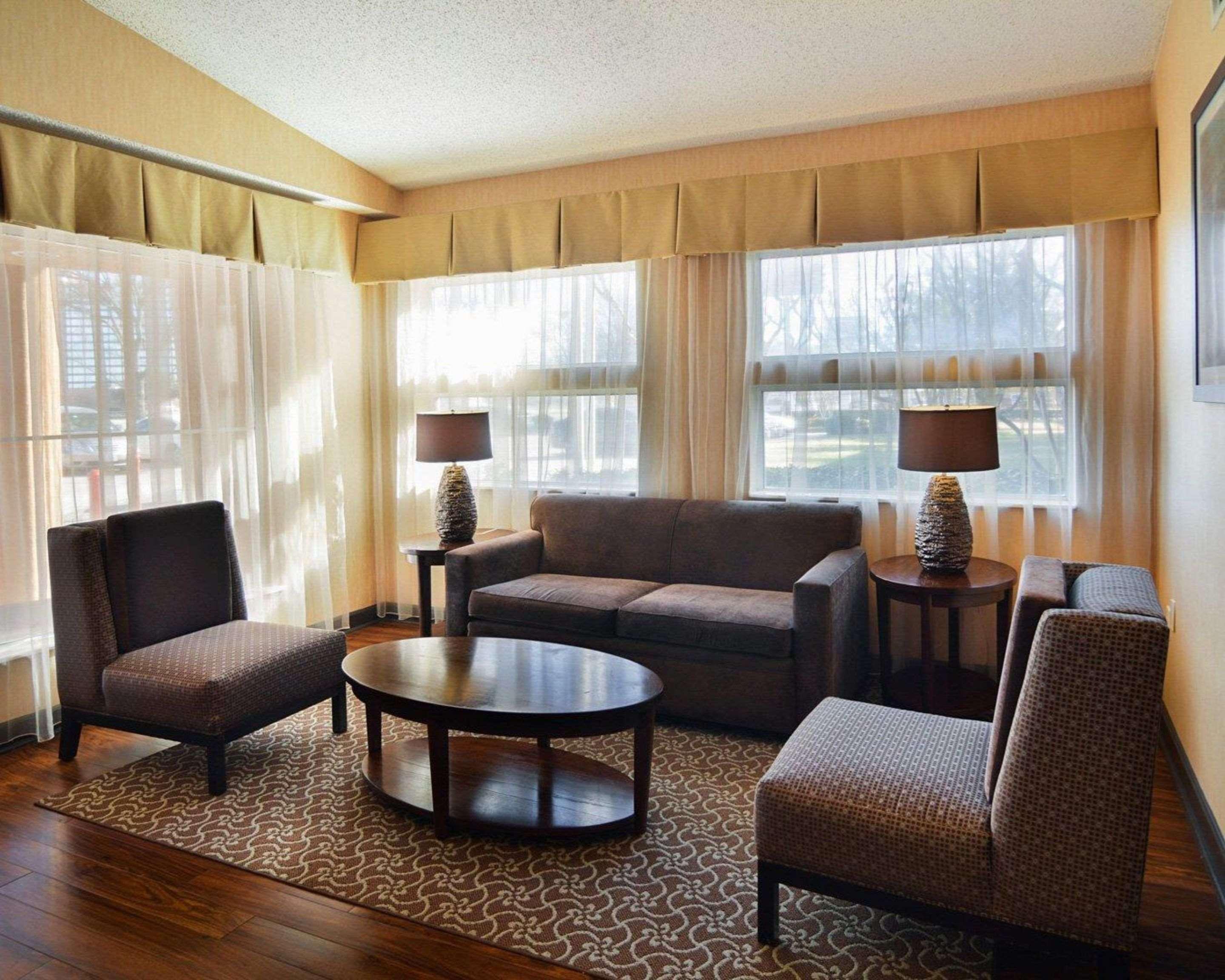 Comfort Suites Dfw Airport Irving Εξωτερικό φωτογραφία