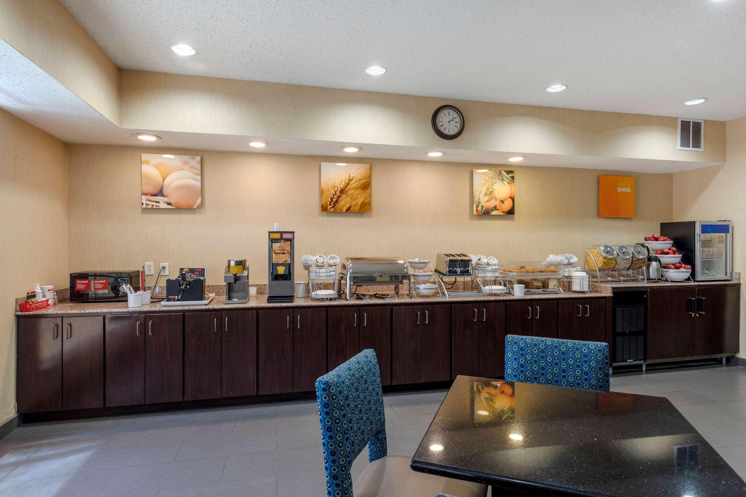 Comfort Suites Dfw Airport Irving Εξωτερικό φωτογραφία