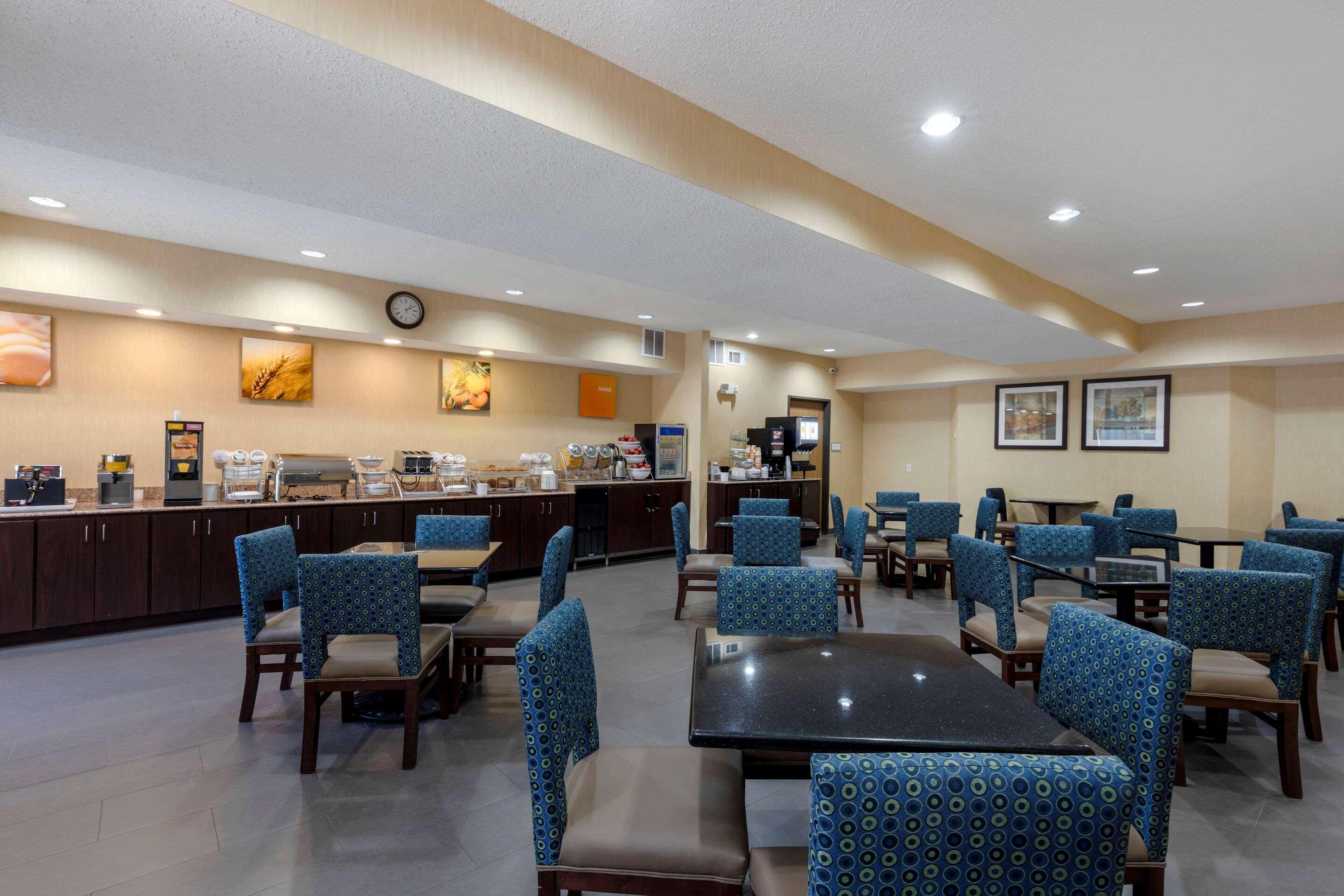 Comfort Suites Dfw Airport Irving Εξωτερικό φωτογραφία