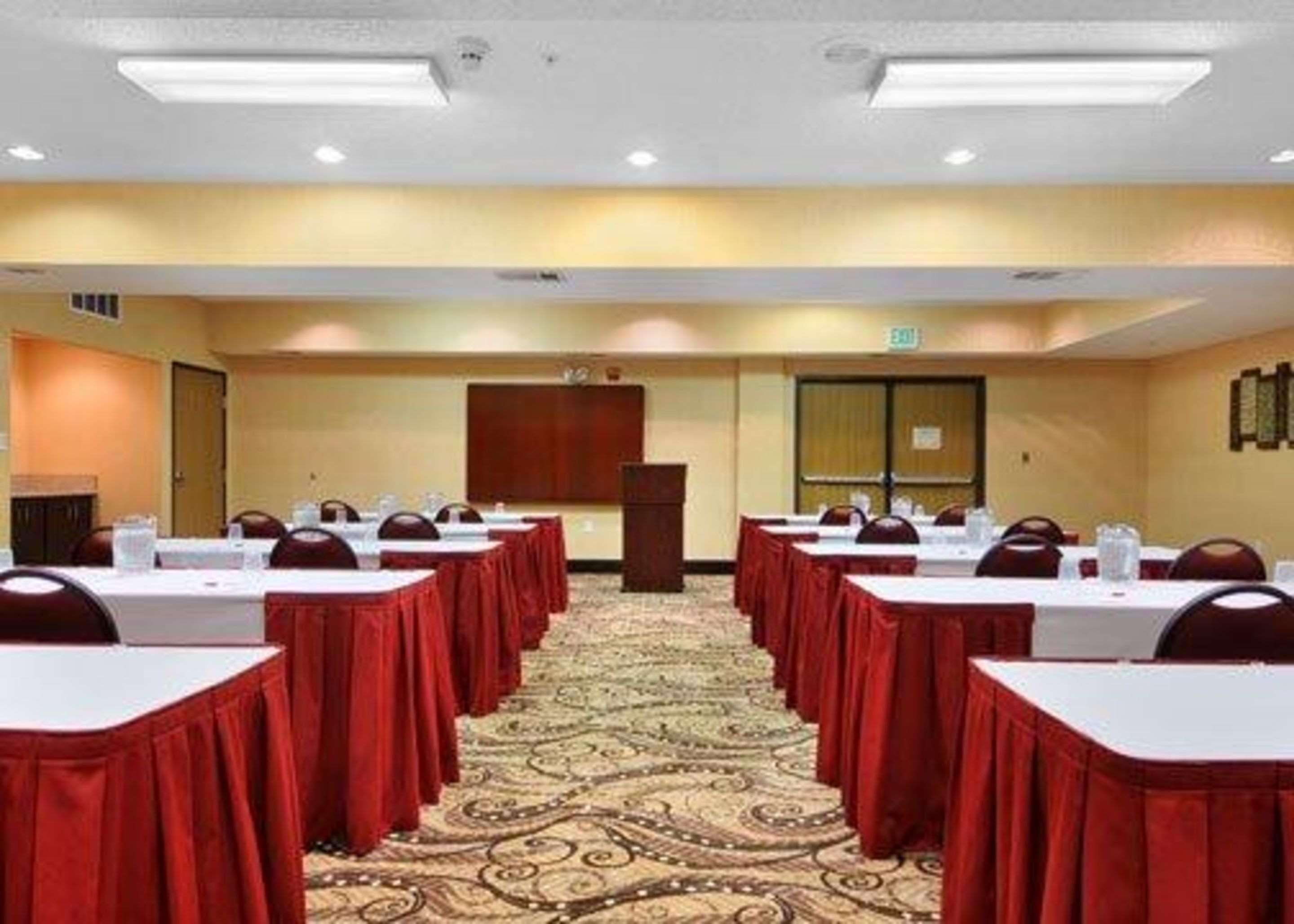 Comfort Suites Dfw Airport Irving Εξωτερικό φωτογραφία